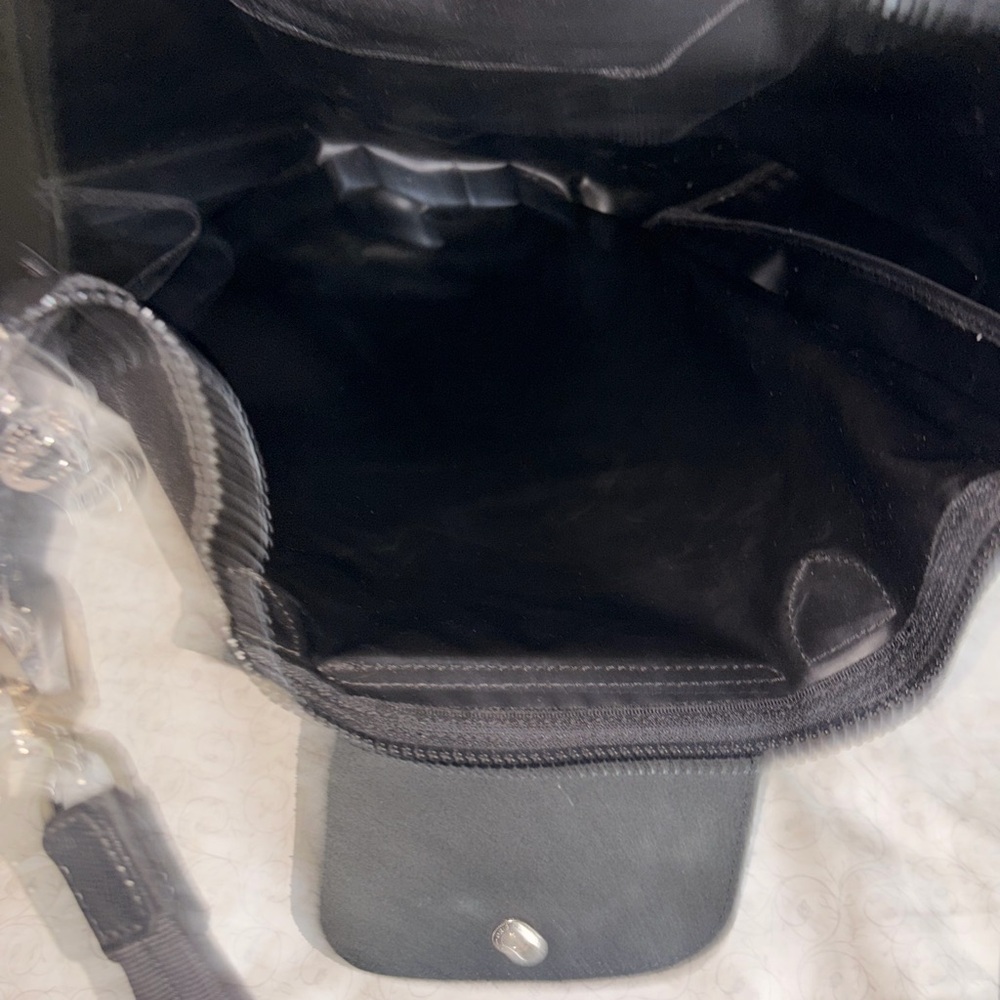Longchamp Black Nylon Shoulder Tote with Top Handle - Picture 4 of 5